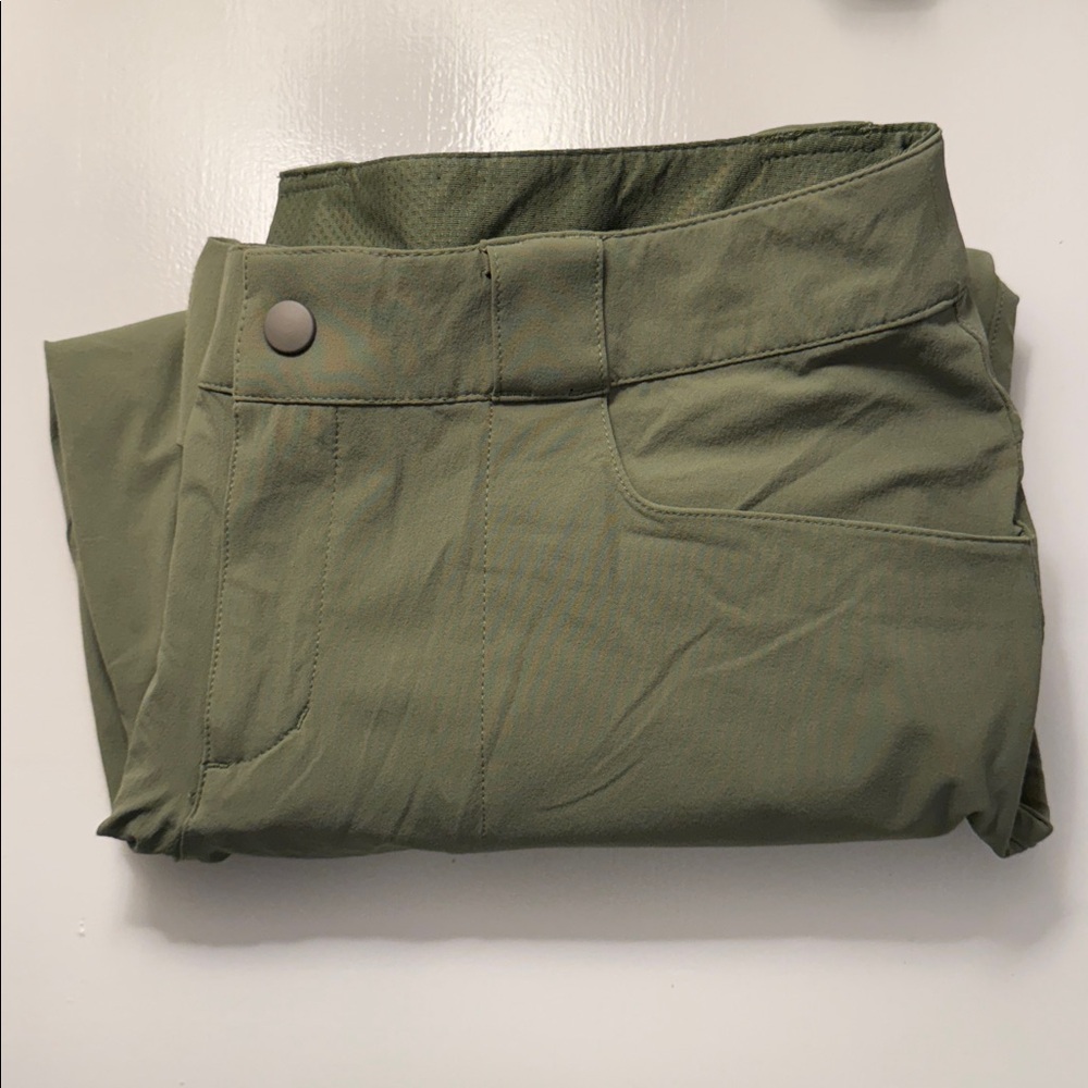 Eastern Mountain Sports Women’s Green Cargo Pants-8R